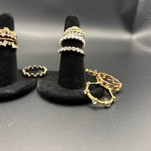 Rings - Picture 4 of 10